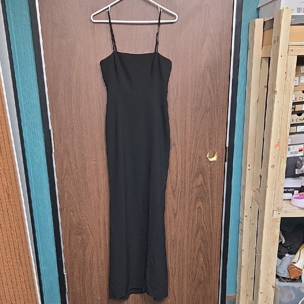 Park & Fifth Size 0 Black Maxi Length Sleeveless Slit Dress